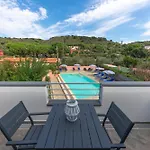 ***villa Prestige**** *
