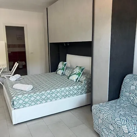 公寓 ***villa Prestige**** 卡波利韦里